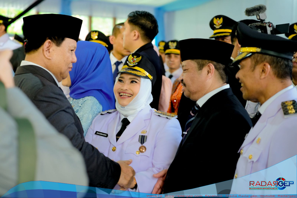 Presiden Prabowo Lantik Kasmarni dan Bagus Santoso Jadi Bupati dan Wakil Bupati Bengkalis